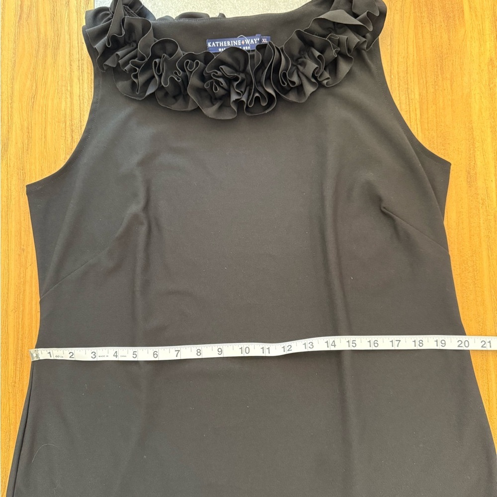 Katherine Way Black Rose Ruffled Neck Sleeveless Stretch Performance LBD Large - Picture 8 of 9